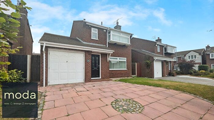 3 Bedroom Detached House For Sale In Tyrers Avenue, Liverpool, L31