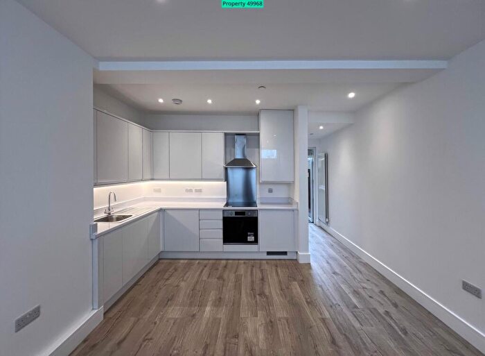 1 Bedroom Flat To Rent In High Street, London, SE20