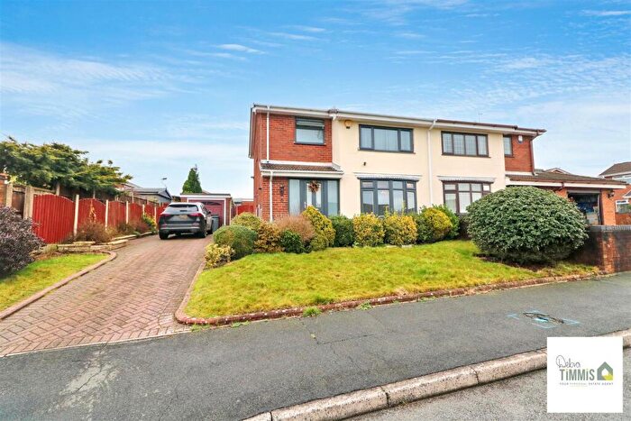 3 Bedroom Semi Detached House For Sale In Westbury Close, Birches Head, Stoke-On-Trent, ST1