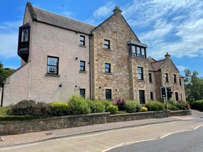 2 Bedroom Flat To Rent In St Andrews, Fife, KY16