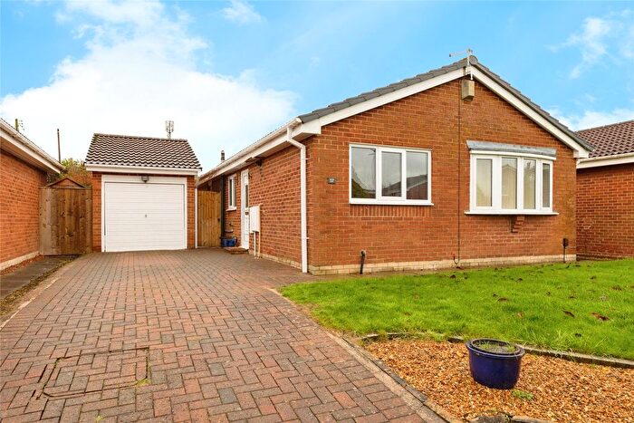 2 Bedroom Bungalow For Sale In Dentdale Close, Yarm, Durham, TS15
