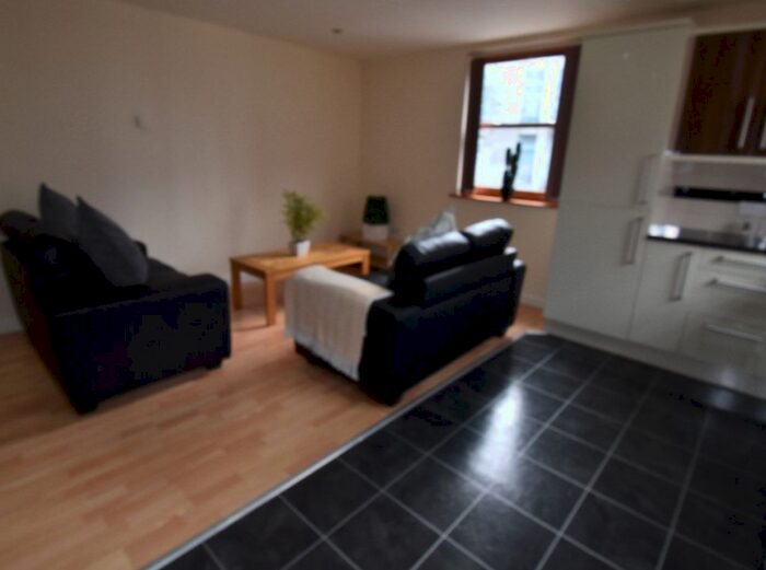 4 Bedroom Flat To Rent In Furnival Street, Sheffield, S1