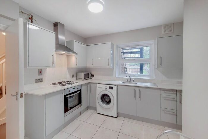 1 Bedroom Maisonette To Rent In Casella Road, London, Greater London, SE14