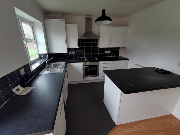 3 Bedroom End Of Terrace House To Rent In Barnham Close, Sunderland, SR5