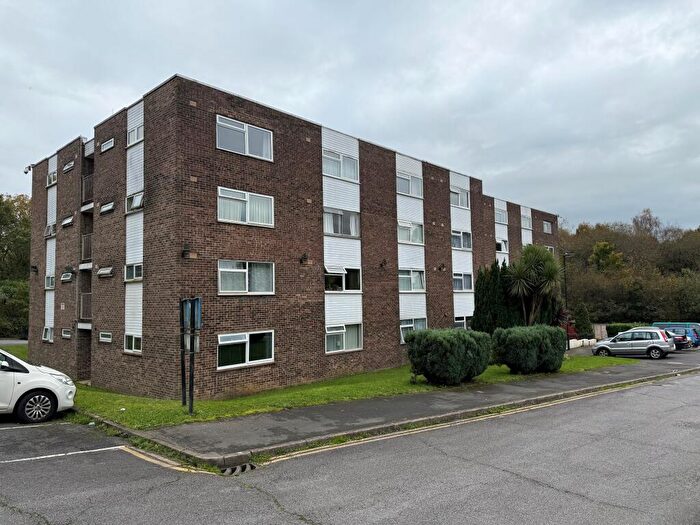 1 Bedroom Apartment To Rent In Rodney Court, Southampton, SO19