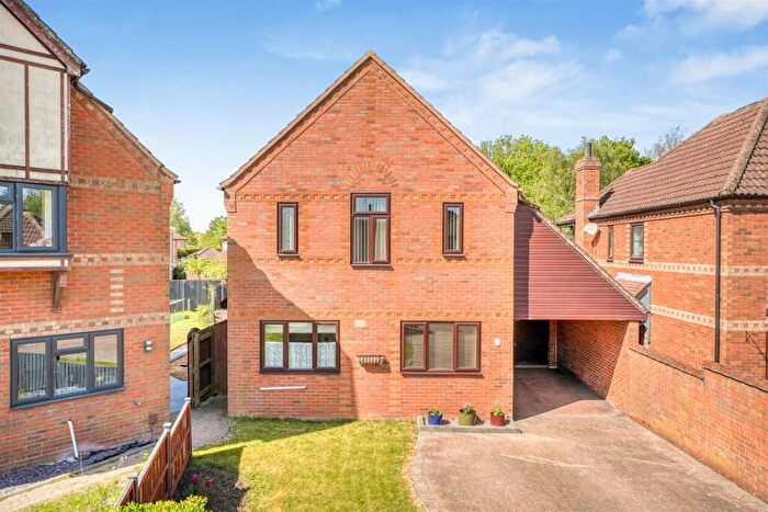 3 Bedroom Detached House For Sale In Priors Park, Emerson Valley, Milton Keynes, MK4