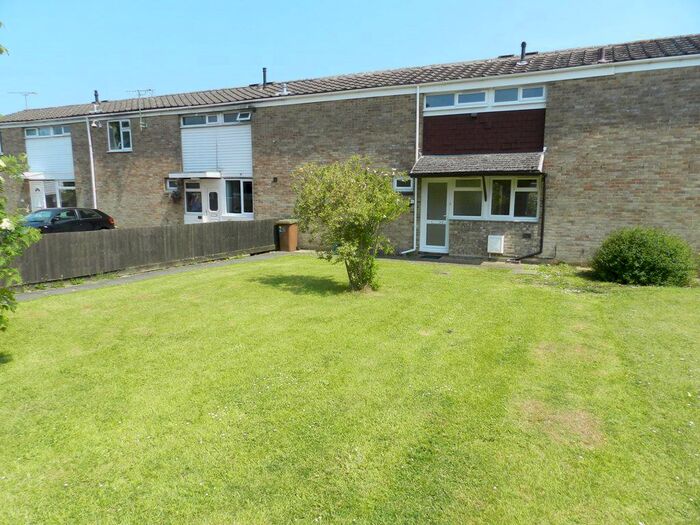 3 Bedroom Property To Rent In Trent Walk, Daventry NN11