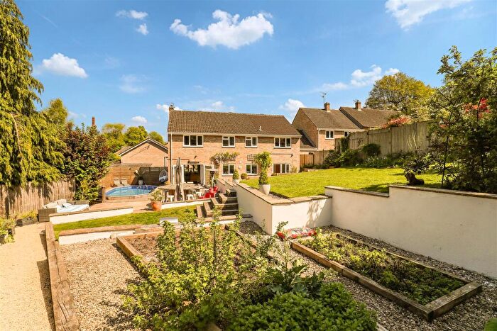 4 Bedroom Detached House For Sale In Selwyn Close, Ryeford, Stonehouse, GL10