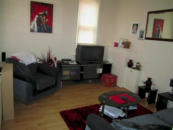 1 Bedroom Flat To Rent In Nelson Road, Bournemouth, BH4
