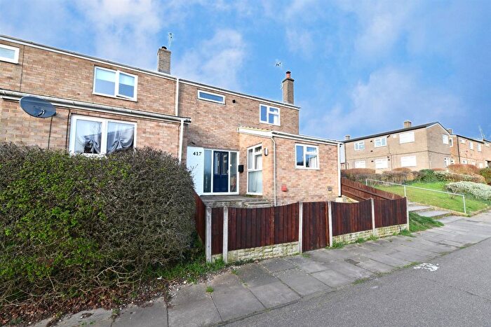 3 Bedroom End Terrace House For Sale In Vardon Road, Stevenage, SG1