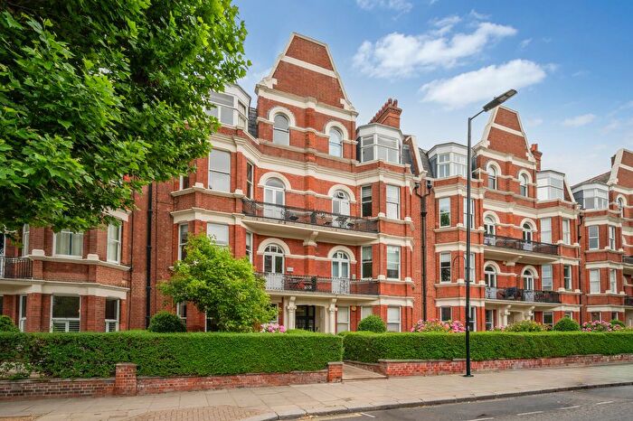 4 Bedroom Flat For Sale In Elgin Avenue, Maida Vale, London, W9