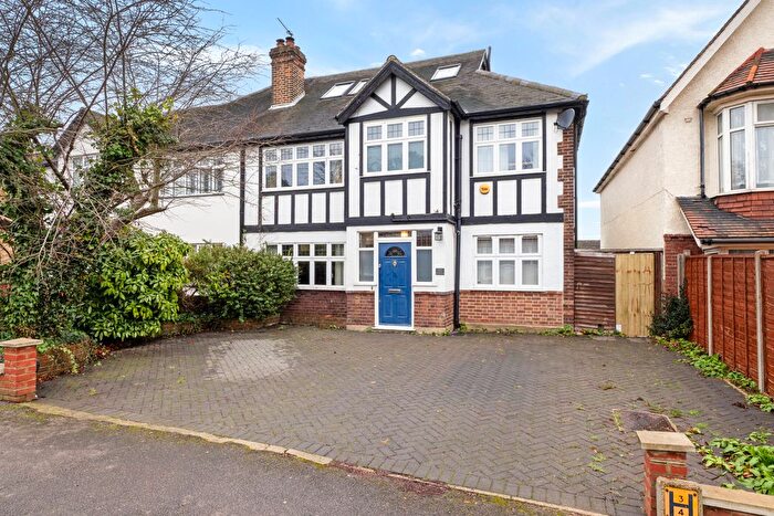 6 Bedroom Semi Detached House For Sale In Salisbury Road, Carshalton, SM5