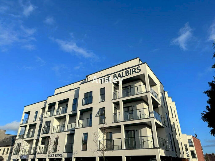 3 Bedroom Flat To Rent In Portswood Road, Southampton, SO17