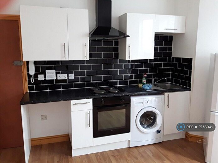 1 Bedroom Flat To Rent In Landguard Road, Southampton, SO15