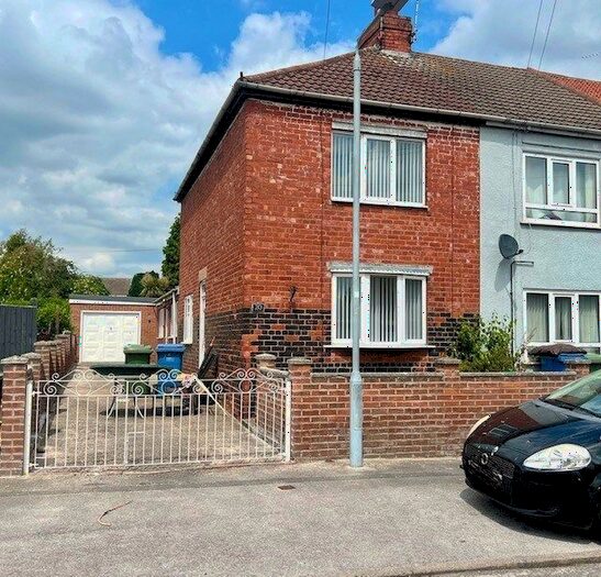 2 Bedroom Semi-Detached House To Rent In Gateford Avenue, Worksop, S81