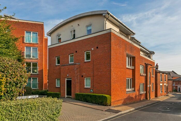 1 Bedroom Flat To Rent In Cross Street, Winchester, SO23