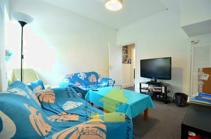 4 Bedroom Terraced House To Rent In &# Pppw Pershore Rd, Selly Oak. Mins Walk To University Of Birmingham, B29