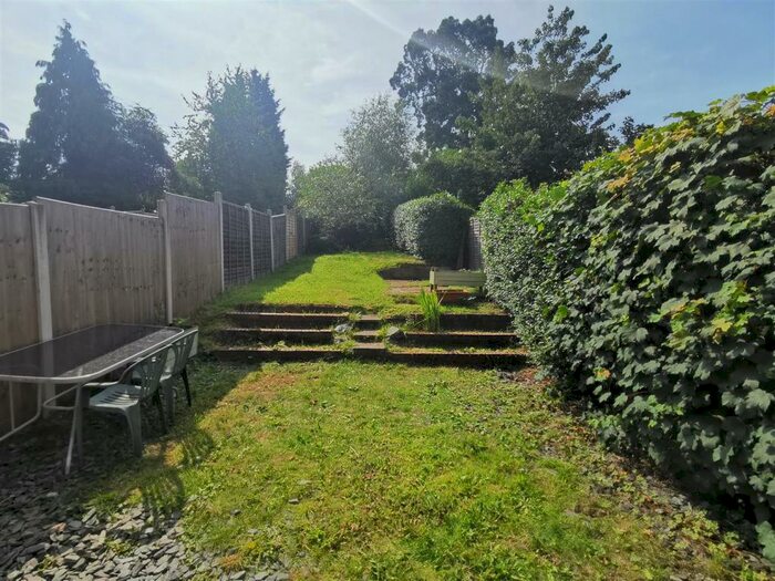 3 Bedroom Semi-Detached House To Rent In Blandford Road, Quinton, Birmingham, B32