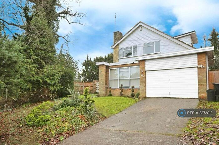 3 Bedroom Detached House To Rent In Alpine Copse, Bromley, BR1