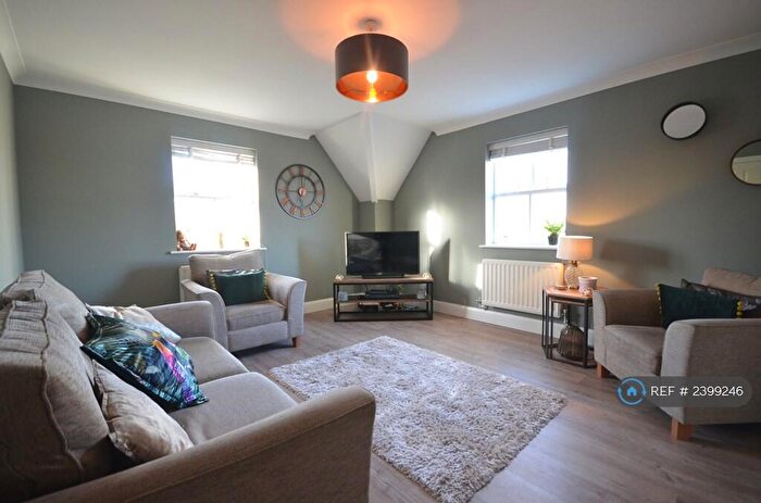 2 Bedroom Flat To Rent In Olive Shapley Ave, Didsbury, Manchester, M20