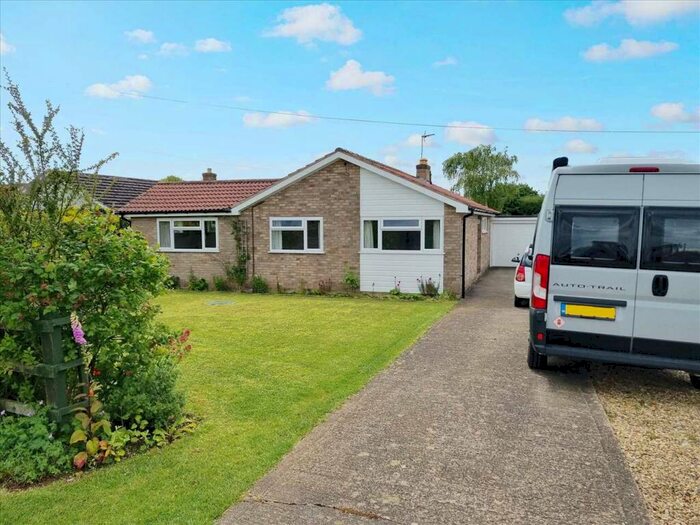 3 Bedroom Detached Bungalow For Sale In Seligstow, Ancaster Lane, Oasby, NG32