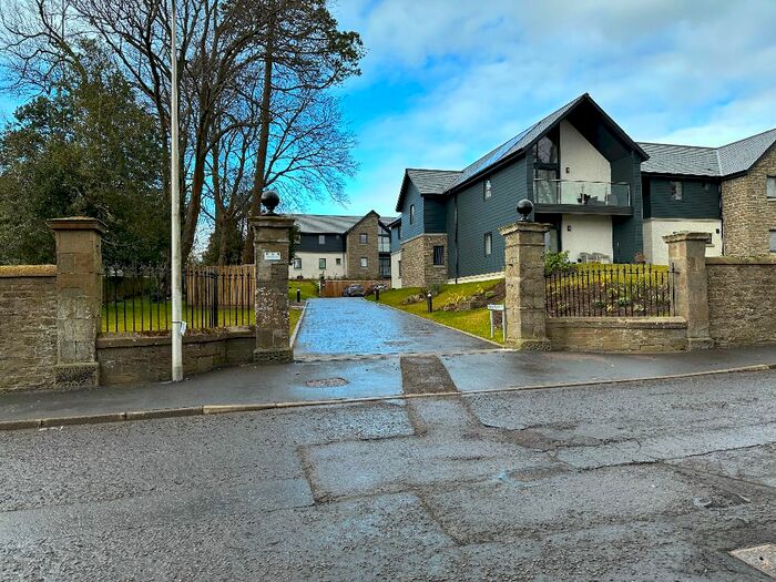 2 Bedroom Flat To Rent In Woodland Drive, Monifieth, Dundee, DD5