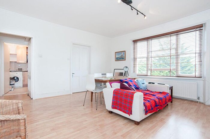 1 Bedroom Flat To Rent In Belsize Park, London, NW3
