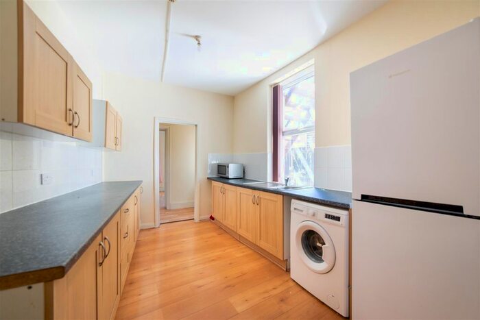 2 Bedroom Flat To Rent In Jesmond Vale Terrace, Heaton, NE6
