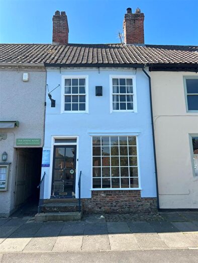2 Bedroom Property To Rent In St. James Square, Boroughbridge, York, YO51