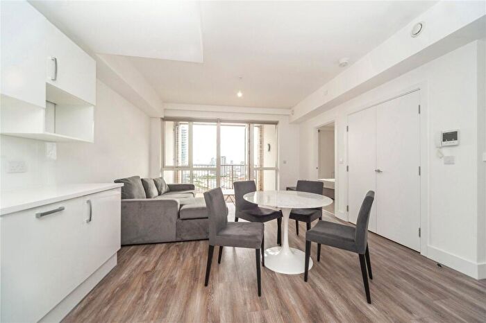 1 Bedroom Flat To Rent In Argo Apartments, Silvertown Way, E16