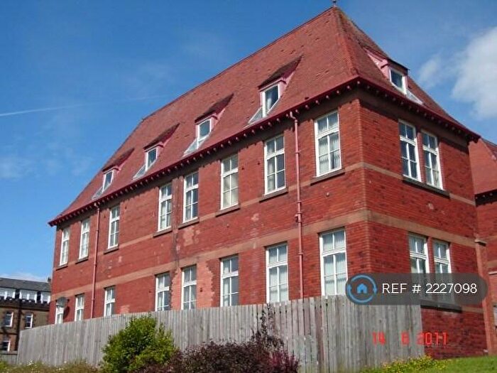 5 Bedroom Semi-Detached House To Rent In Constitution Court, Dundee, DD3