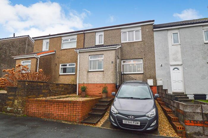 2 Bedroom Terraced House For Sale In Sycamore Avenue, Beith, KA15
