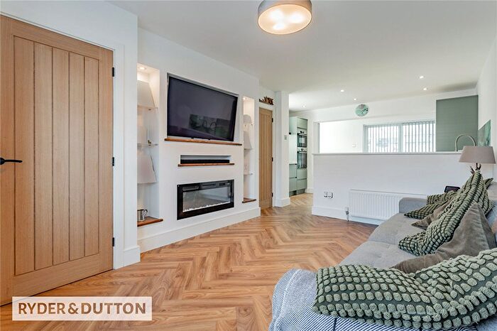 2 Bedroom Semi-detached House For Sale In Willows Lane, Firgrove, Rochdale, Greater Manchester, OL16