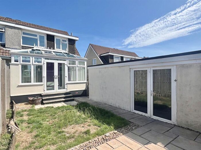 3 Bedroom House For Sale In Trenarren View, Boscoppa, St Austell, PL25