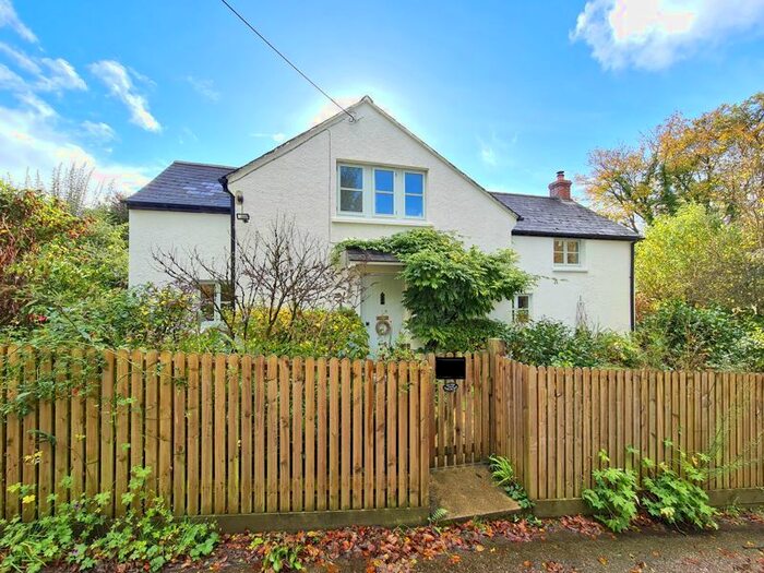 3 Bedroom Cottage For Sale In Bratton Clovelly, Okehampton EX20