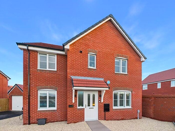 5 Bedroom Detached House For Sale In Marjorie Fields, Pershore, Worcestershire, WR10