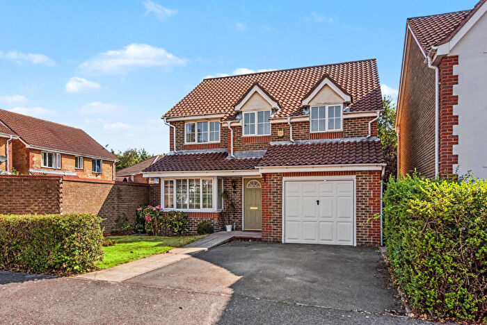 4 Bedroom Detached House For Sale In Badgers Copse, Park Gate, Southampton, SO31