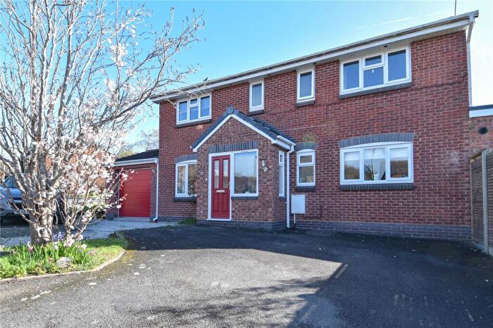 4 Bedroom Detached House To Rent In High Meadows, Stoke Heath, Bromsgrove, Worcestershire, B60