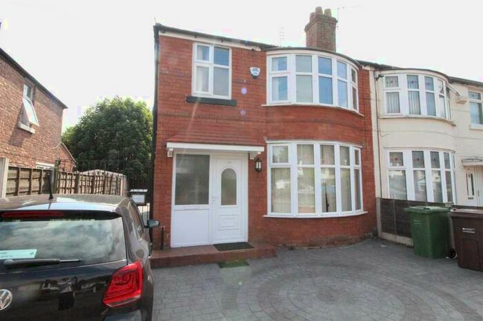 5 Bedroom Property To Rent In Victoria Road, Fallowfield, Manchester, M14