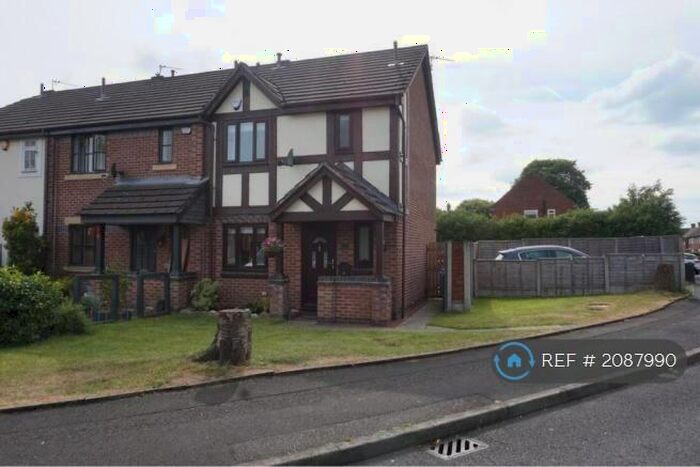 3 Bedroom End Of Terrace House To Rent In Gateacre Walk, Manchester, M23