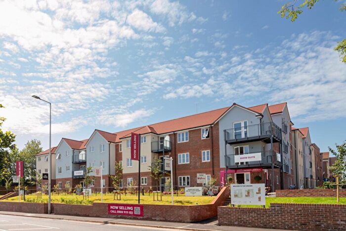 1 Bedroom Retirement Property To Rent In - Merchant Avenue, Exmouth, Devon, EX8