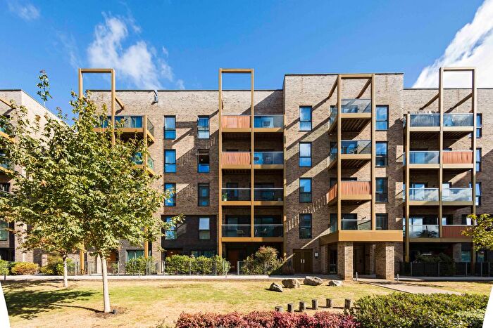 1 Bedroom Flat For Sale In Colindale Gardens, Colindale, NW9