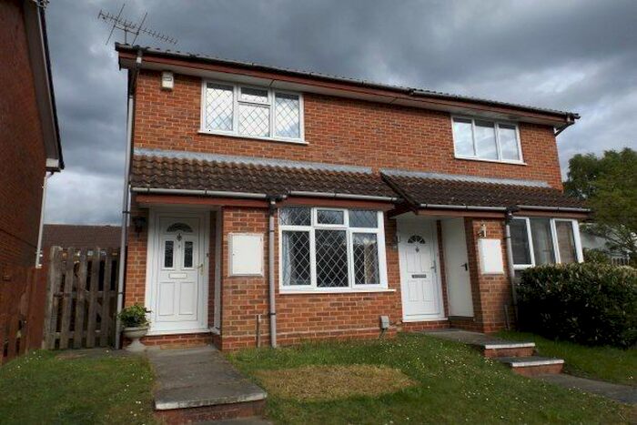 2 Bedroom Semi-Detached House To Rent In Chandler's Ford, Eastleigh, SO53