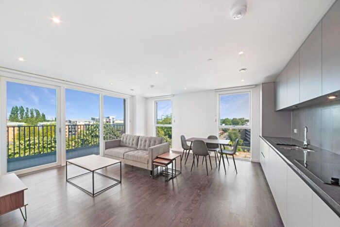 2 Bedroom Flat To Rent In Lacewood Building, Timberyard Street, Deptford Landings, Deptford, SE8