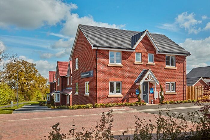 4 Bedroom Detached House For Sale In Paradine Street, Steeple Claydon, Buckingham, MK18