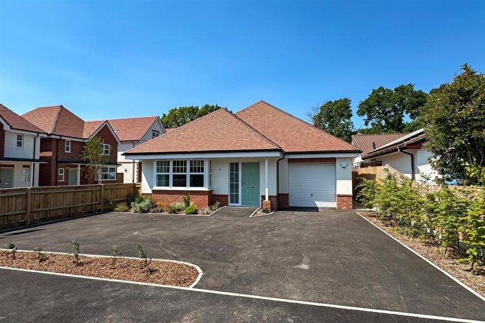 3 Bedroom Detached Bungalow For Sale In Fairway View Close, West Parley, BH22