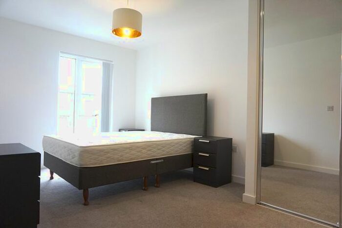 2 Bedroom Flat To Rent In Dorking Grove, Edgbaston, Birmingham, B15