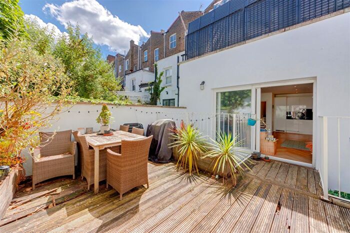 3 Bedroom Flat For Sale In Fleet Road, Hampstead, NW3