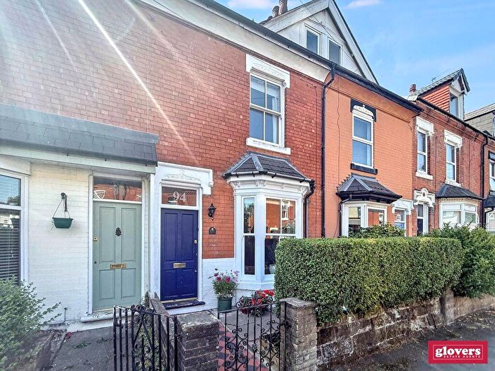 3 Bedroom Terraced House For Sale In Drayton Road, Kings Heath, Birmingham, B14
