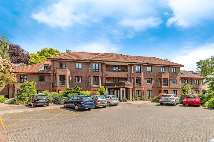 1 Bedroom Flat For Sale In The Fosseway, Clifton, Bristol, BS8